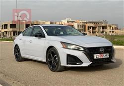 نیسان ئەلتیما